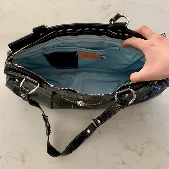 Black patent  leather handbag - Picture 2 of 3